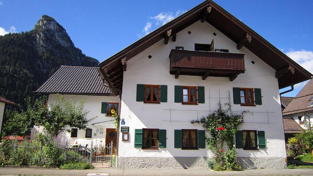Gaestehaus Unruh Оберамергау Екстериор снимка